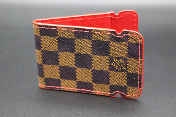 Ex's Cash Cover Red - Checkered